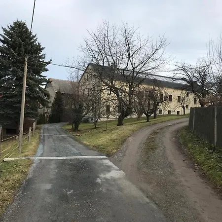 Campsite Zelte Individuell Auf Der Obstwiese